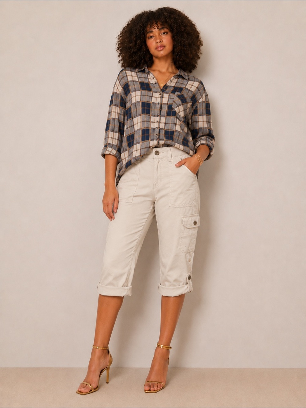 SONOMA Women’s Cargo Capri cotton‎ Pants White Size 2P Button Hem Pockets